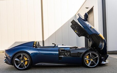 Ferrari Monza SP, 2022 год, 372 000 000 рублей, 33 фотография