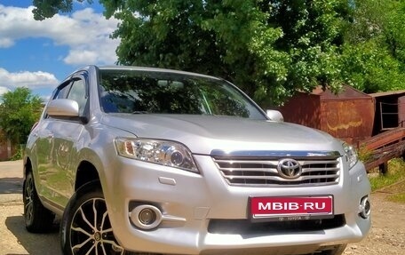 Toyota RAV4, 2011 год, 1 370 000 рублей, 1 фотография