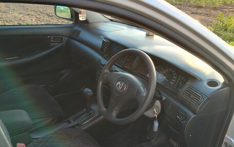 Toyota Corolla, 2003 год, 550 000 рублей, 8 фотография