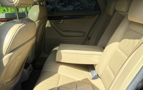 Audi A4, 2006 год, 550 000 рублей, 11 фотография