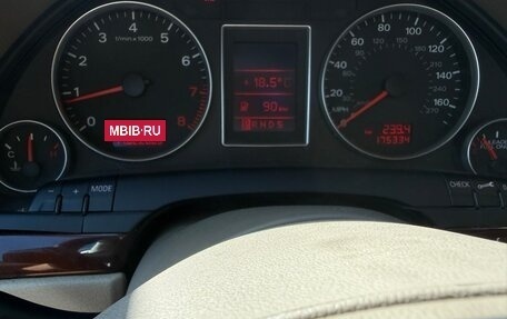 Audi A4, 2006 год, 550 000 рублей, 22 фотография