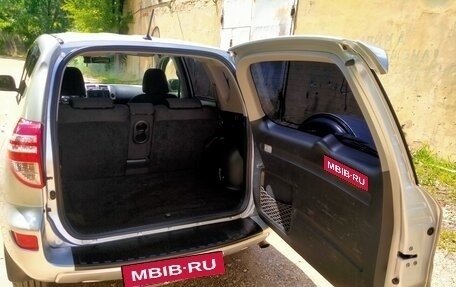 Toyota RAV4, 2011 год, 1 370 000 рублей, 11 фотография