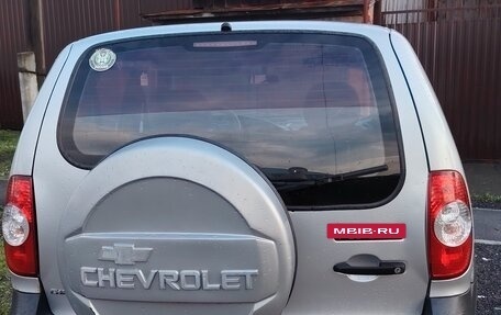 Chevrolet Niva I рестайлинг, 2010 год, 400 000 рублей, 2 фотография