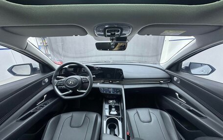 Hyundai Elantra, 2023 год, 1 140 000 рублей, 10 фотография