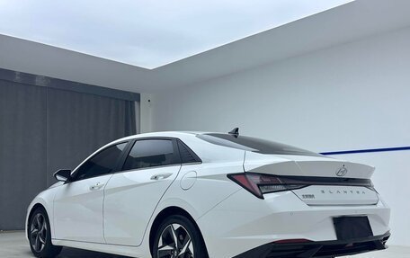 Hyundai Elantra, 2023 год, 1 140 000 рублей, 4 фотография
