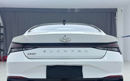 Hyundai Elantra, 2023 год, 1 140 000 рублей, 5 фотография