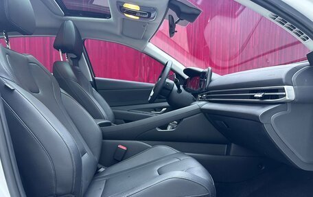 Hyundai Elantra, 2023 год, 1 140 000 рублей, 18 фотография