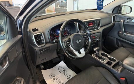 KIA Sportage IV рестайлинг, 2020 год, 2 149 999 рублей, 10 фотография