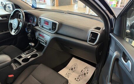 KIA Sportage IV рестайлинг, 2020 год, 2 149 999 рублей, 12 фотография