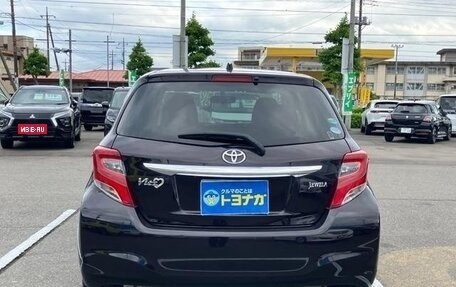 Toyota Vitz, 2015 год, 780 000 рублей, 7 фотография