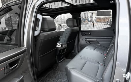 Toyota Tundra, 2025 год, 11 390 000 рублей, 29 фотография