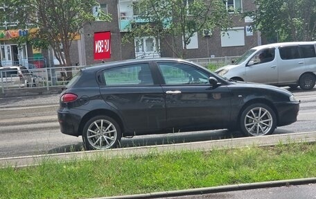 Alfa Romeo 147 I рестайлинг, 2004 год, 800 000 рублей, 2 фотография