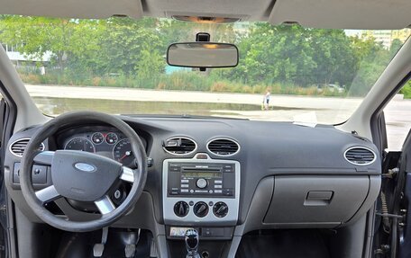 Ford Focus II рестайлинг, 2006 год, 530 000 рублей, 6 фотография