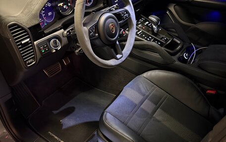 Porsche Cayenne III, 2022 год, 14 500 000 рублей, 6 фотография