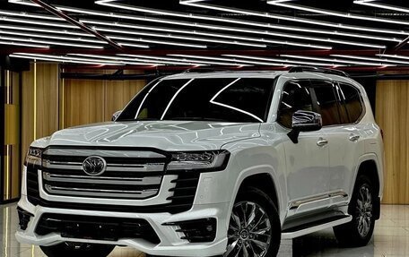 Toyota Land Cruiser, 2024 год, 11 100 000 рублей, 3 фотография