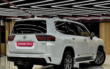 Toyota Land Cruiser, 2024 год, 11 100 000 рублей, 5 фотография