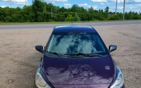 Hyundai Solaris II рестайлинг, 2011 год, 715 000 рублей, 13 фотография
