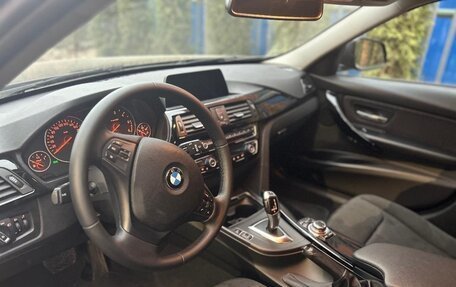 BMW 3 серия, 2017 год, 1 745 000 рублей, 16 фотография