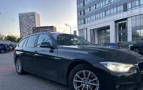 BMW 3 серия, 2017 год, 1 745 000 рублей, 29 фотография