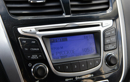 Hyundai Solaris II рестайлинг, 2012 год, 567 000 рублей, 14 фотография