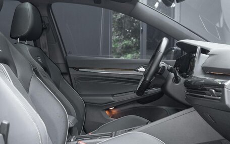 Volkswagen Golf VIII, 2022 год, 1 505 000 рублей, 14 фотография