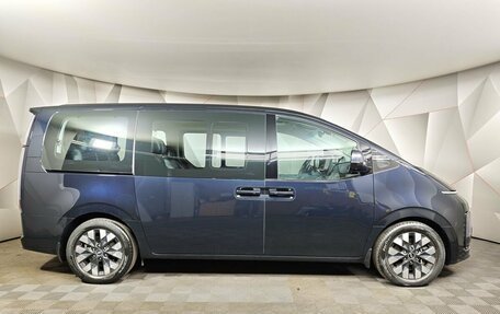 Hyundai Staria, 2021 год, 5 350 000 рублей, 5 фотография
