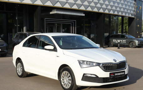 Skoda Rapid II, 2022 год, 1 780 000 рублей, 3 фотография