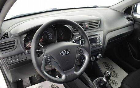 KIA Rio IV, 2017 год, 1 250 000 рублей, 10 фотография