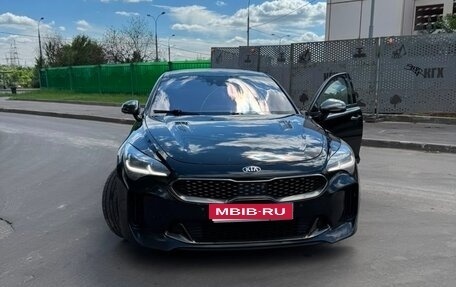 KIA Stinger I, 2018 год, 2 600 000 рублей, 1 фотография