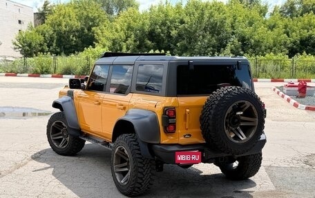 Ford Bronco, 2022 год, 8 990 000 рублей, 5 фотография