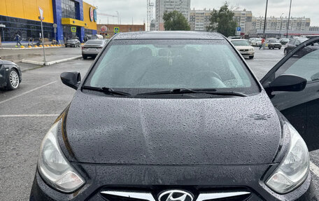 Hyundai Solaris II рестайлинг, 2012 год, 749 000 рублей, 2 фотография