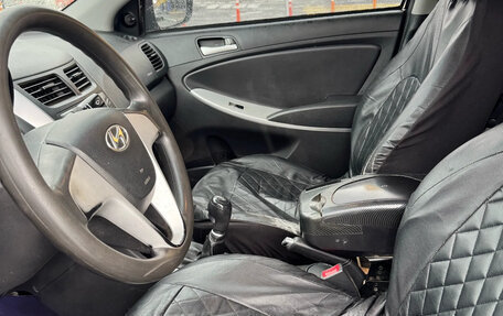 Hyundai Solaris II рестайлинг, 2012 год, 749 000 рублей, 9 фотография