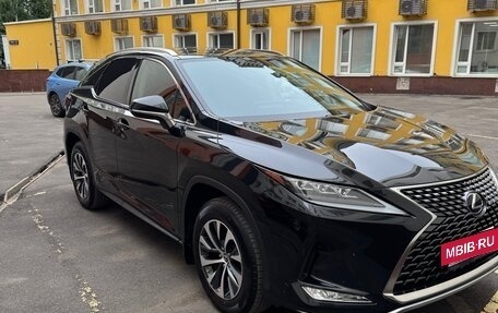 Lexus RX IV рестайлинг, 2021 год, 5 000 000 рублей, 14 фотография