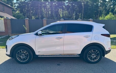 KIA Sportage IV рестайлинг, 2017 год, 2 400 000 рублей, 4 фотография