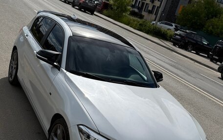 BMW 1 серия, 2018 год, 1 800 000 рублей, 1 фотография