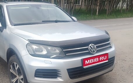 Volkswagen Touareg III, 2011 год, 1 400 000 рублей, 1 фотография