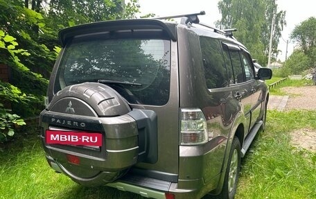 Mitsubishi Pajero IV, 2013 год, 2 250 000 рублей, 4 фотография