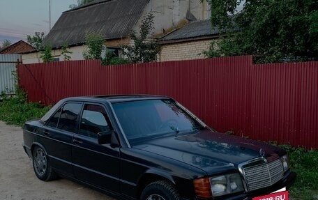 Mercedes-Benz 190 (W201), 1985 год, 110 000 рублей, 3 фотография