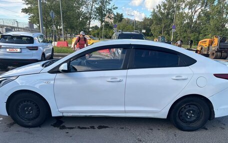 Hyundai Solaris II рестайлинг, 2018 год, 499 000 рублей, 4 фотография
