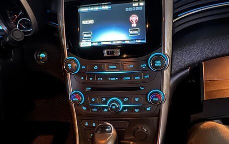Chevrolet Malibu VIII, 2012 год, 860 000 рублей, 9 фотография