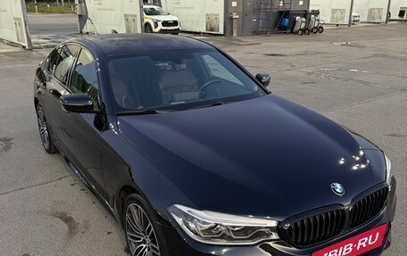 BMW 5 серия, 2018 год, 3 300 000 рублей, 2 фотография