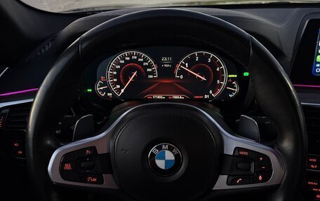BMW 5 серия, 2018 год, 3 300 000 рублей, 9 фотография