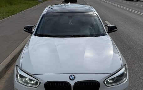 BMW 1 серия, 2018 год, 1 800 000 рублей, 7 фотография