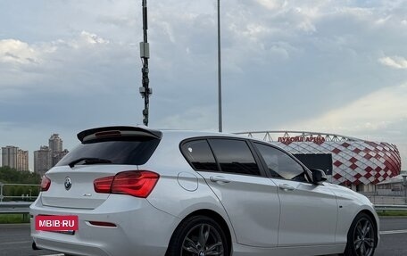 BMW 1 серия, 2018 год, 1 800 000 рублей, 18 фотография