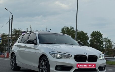BMW 1 серия, 2018 год, 1 800 000 рублей, 19 фотография