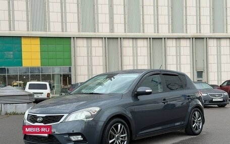 KIA cee'd I рестайлинг, 2010 год, 750 000 рублей, 2 фотография