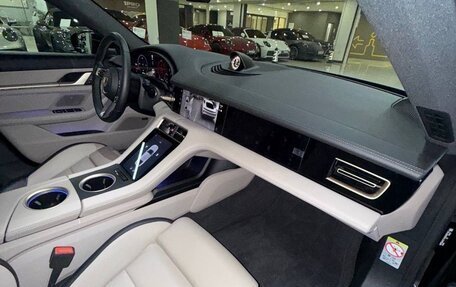 Porsche Taycan I, 2024 год, 16 490 000 рублей, 3 фотография