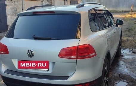 Volkswagen Touareg III, 2011 год, 1 400 000 рублей, 9 фотография