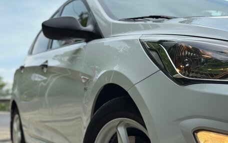 Hyundai Solaris II рестайлинг, 2015 год, 1 090 000 рублей, 10 фотография