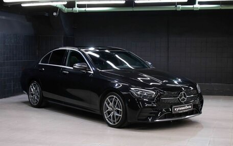 Mercedes-Benz E-Класс, 2021 год, 3 998 000 рублей, 3 фотография